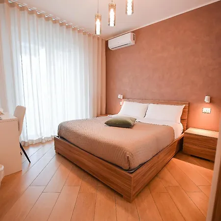 Gasthuis Karol Wojtyla Airport