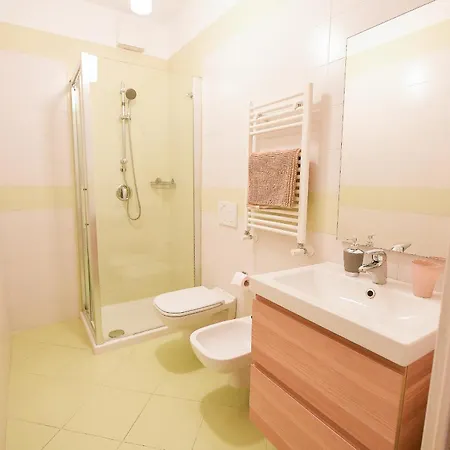 Karol Wojtyla Airport Gasthuis